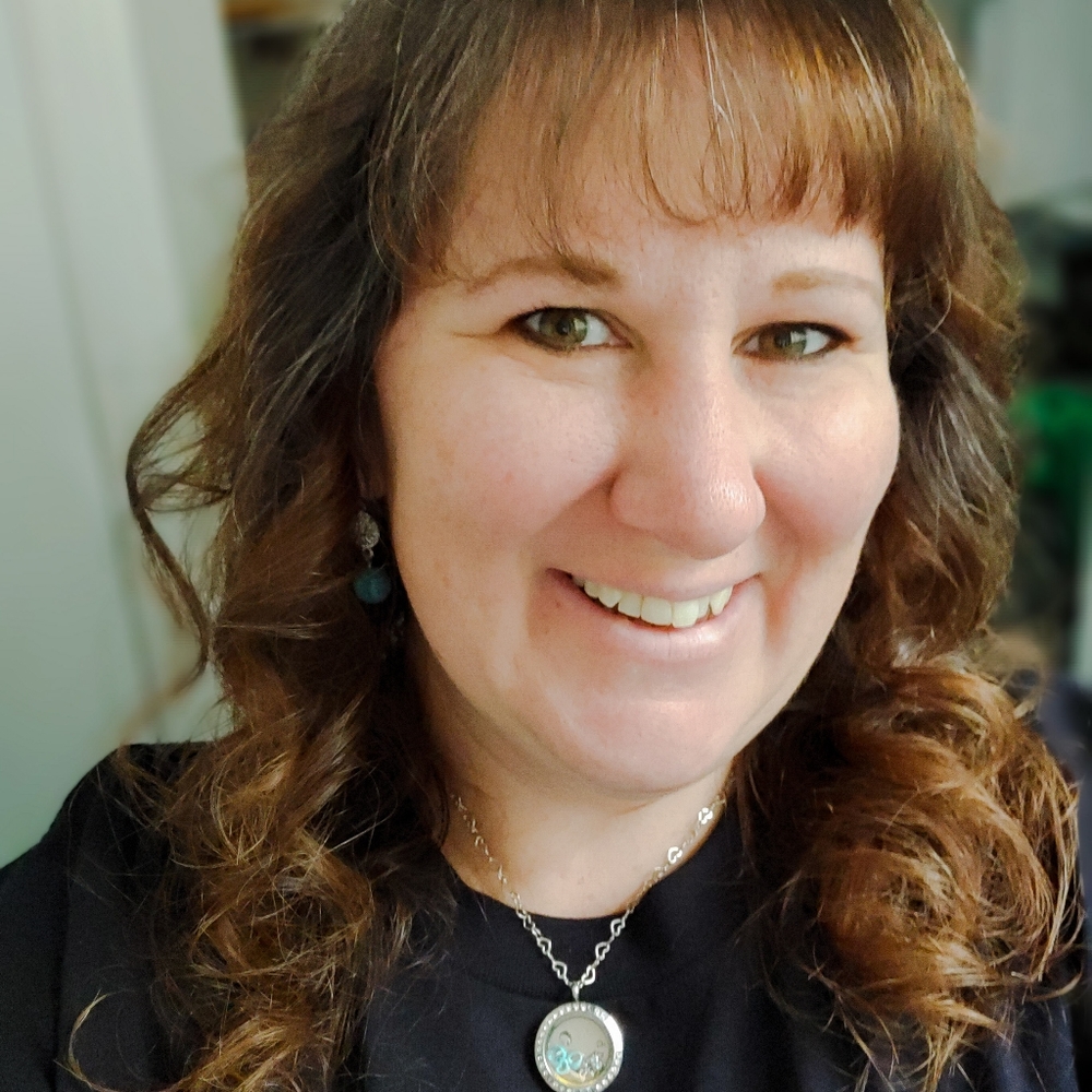 Meet your Posher, Tiffany